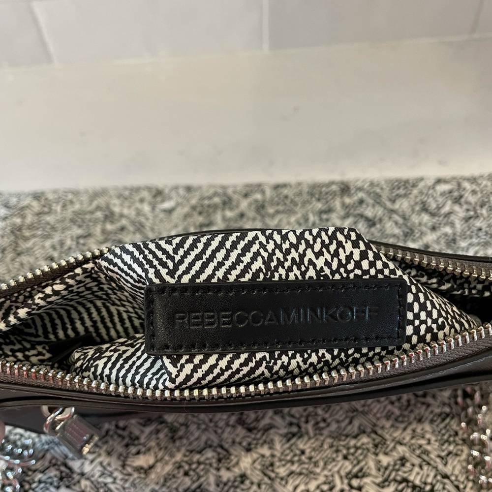 Rebecca Minkoff Avery grey leather crossbody - Picture 2 of 3